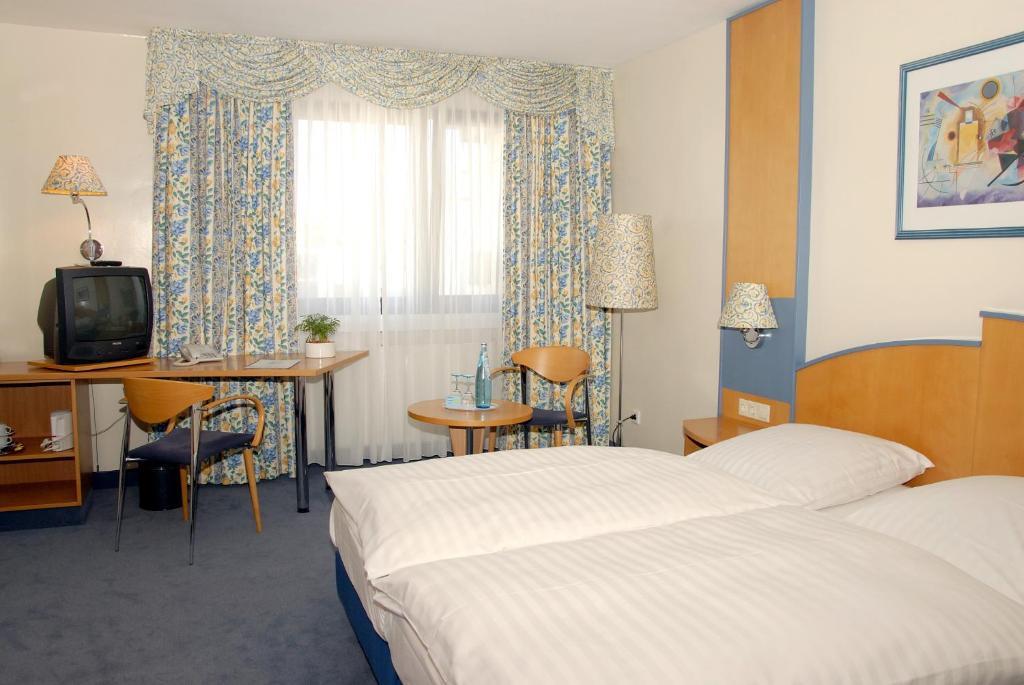 Hotel Graf Όφενμπαχ Δωμάτιο φωτογραφία